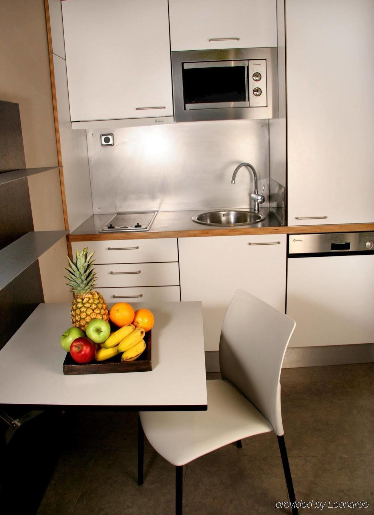 Aparthotel Allada 3* Barcelona Zewnętrze zdjęcie