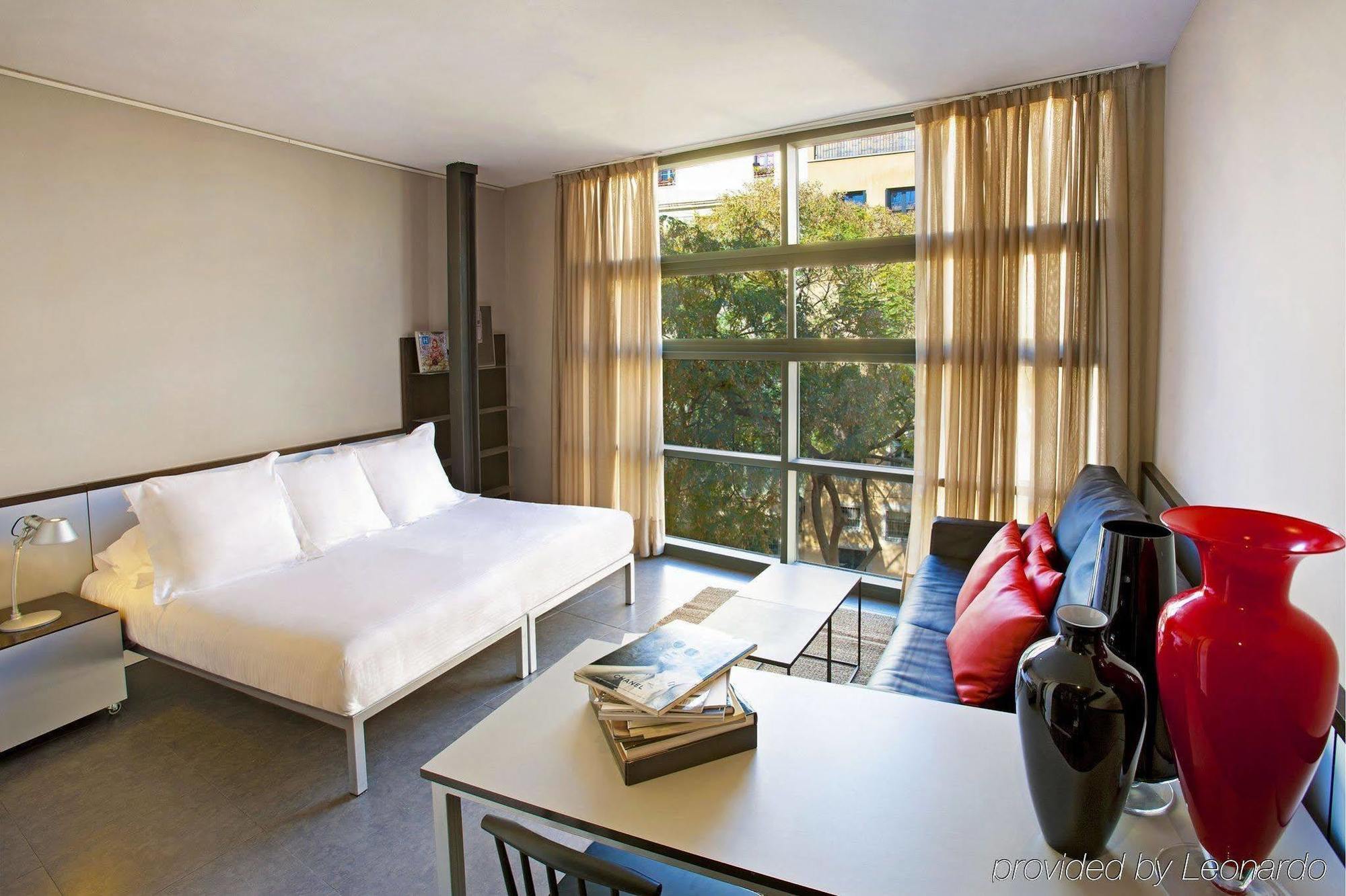Aparthotel Allada 3* Barcelona Zewnętrze zdjęcie